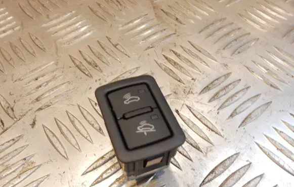 Audi A6 S6 C6 4F Alarm switch 4F0962109 39221