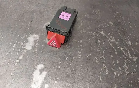 Audi A6 S6 C5 4B Hazard light switch 4B0941509D