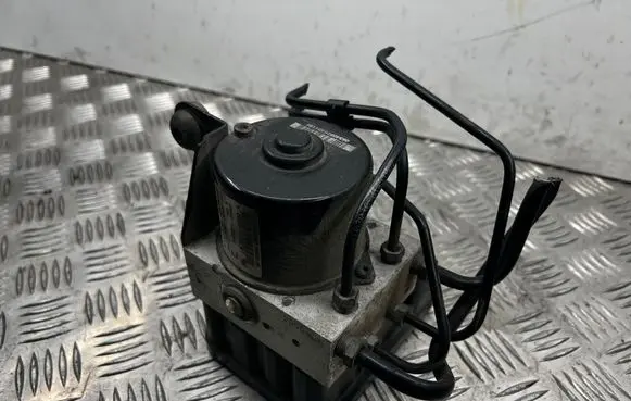 Volvo V50 ABS Pump 30794730AA 09W042 10096004293