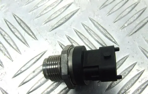 Volvo V60 Fuel level sensor 281002995