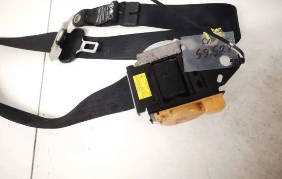 Toyota Avensis T250 Front seatbelt 7322005050 73220-05050