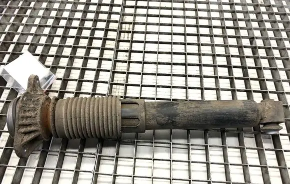BMW 5 GT F07 Rear shock absorber/damper 6798150