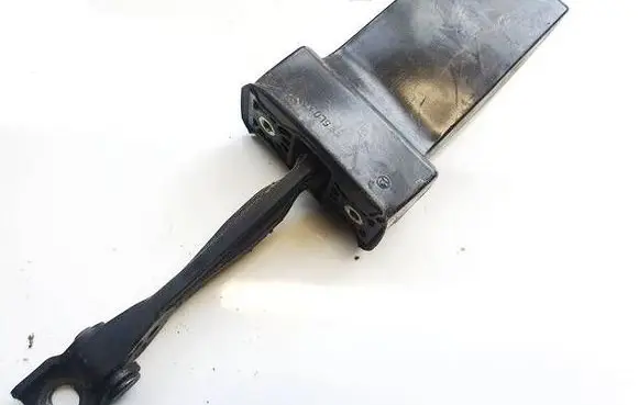 Skoda Yeti (5L) Rear door check strap stopper 5l0839249