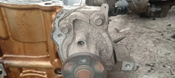 Nissan Qashqai Water pump