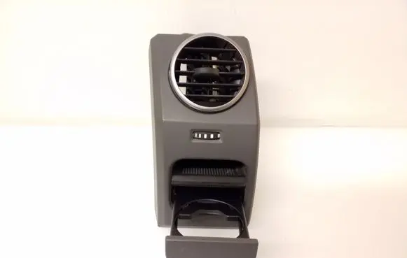 Land Rover Discovery 3 - LR3 Cup holder FBD500110D01 JBD500210XXXB01