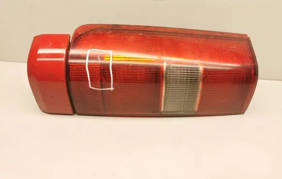 Volvo S70 V70 V70 XC Rear/tail lights KPL3512863
