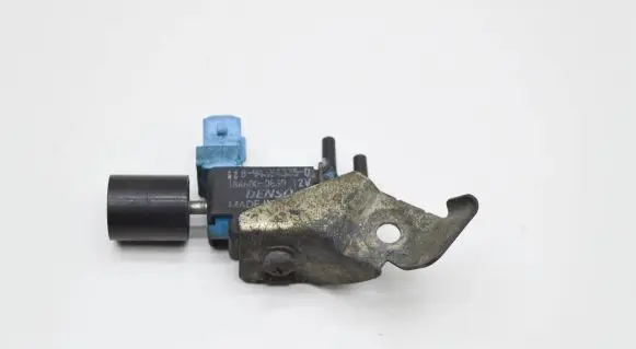 Valve vacuum