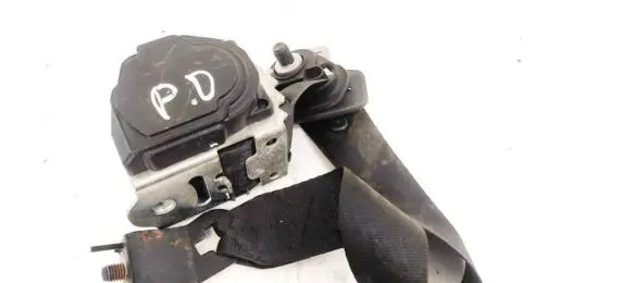 Alfa Romeo 159 Front seatbelt