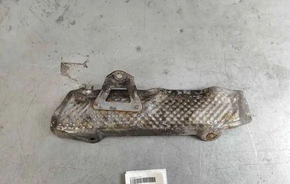 Mercedes-Benz S W222 Heat shield in engine bay a6420902941
