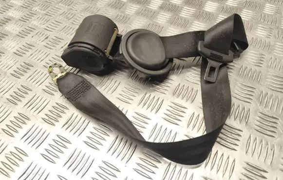 Audi A8 S8 D2 4D Rear seatbelt 193857737