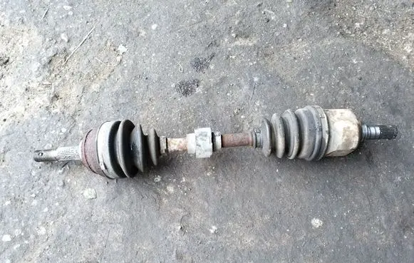 Nissan Almera Front driveshaft