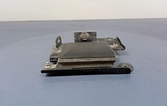 Mazda 3 II Distronic sensor radar BHS2-67Y80D
