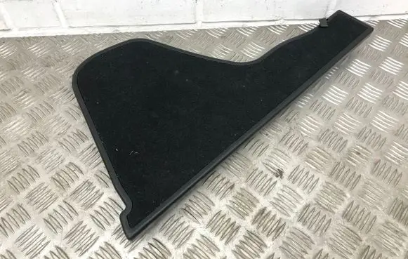 Lexus CT 200H Trunk/boot lower side trim panel 5841876010