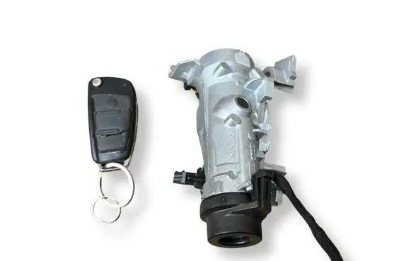 Audi A3 S3 A3 Sportback 8P Ignition lock 8P0837220D 1K0905841