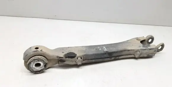 Mercedes-Benz C W204 Rear control arm A2043521488