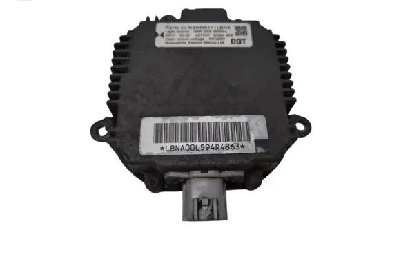 Nissan Murano Z50 Headlight ballast module Xenon NZMNS111LBNA DC380V