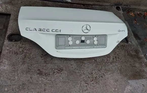 Tailgate/trunk/boot lid