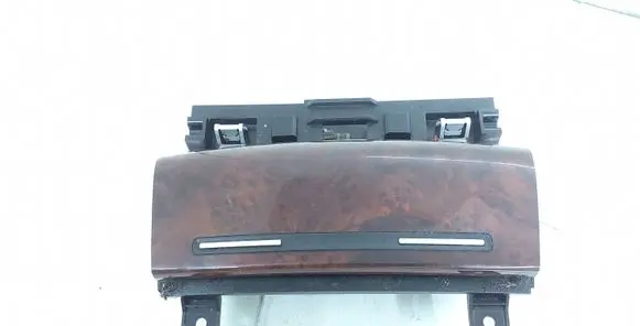 Ashtray (front)