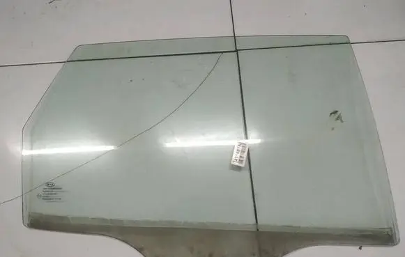 KIA Ceed Rear door window glass AS2
