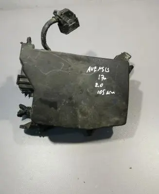 Toyota Avensis T270 Fuse box set