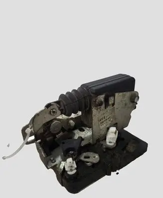 Dacia Logan I Front door lock 8200928447