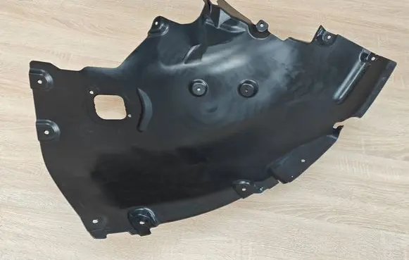 BMW 4 G22 G23 G24 G26 Front wheel arch liner splash guards 8738046
