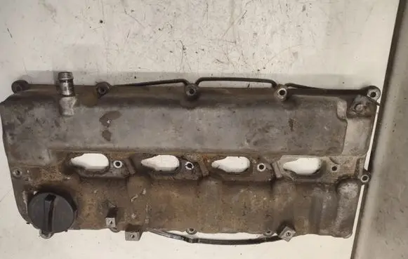 KIA Sorento Rocker cam cover 