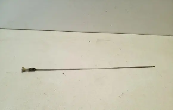 Mitsubishi Outlander Oil level dip stick 