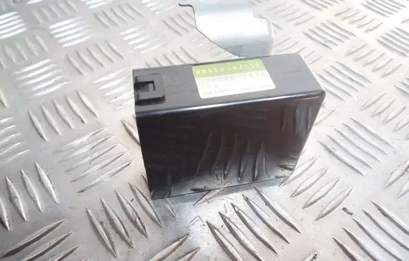 Toyota RAV 4 (XA20) Other control units/modules 8865042130 2771001630