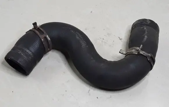 Citroen C4 I Engine coolant pipe/hose