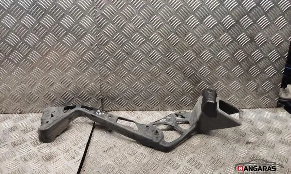 Ford Mondeo MK IV Rear bumper mounting bracket