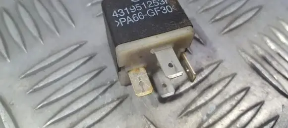 Audi A6 S6 C5 4B Other relay 431951253H