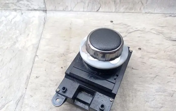 BMW 5 E60 E61 MMI control unit 6944884