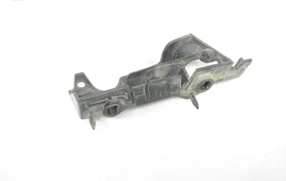 Audi A4 S4 B8 8K Front bumper mounting bracket 8K0807284