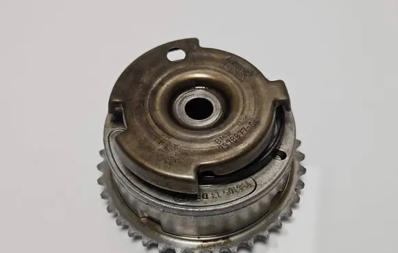 BMW 5 GT F07 Camshaft pulley/ VANOS 7583207 7578877