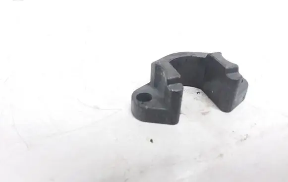 BMW 5 E60 E61 Fuel Injector clamp holder