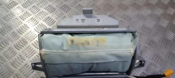 Volvo S40, V40 Passenger airbag 30812727