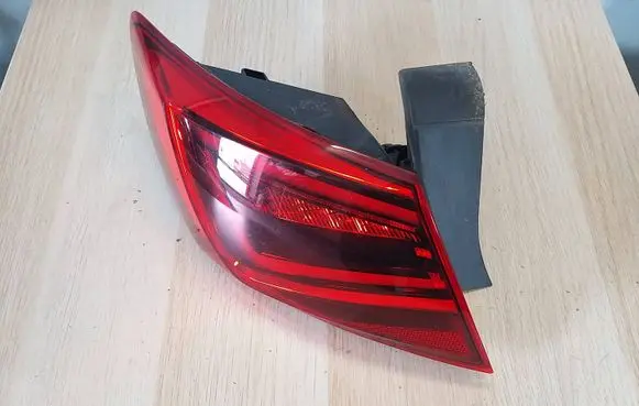 Seat Leon (5F) Rear/tail lights 5F0945207F
