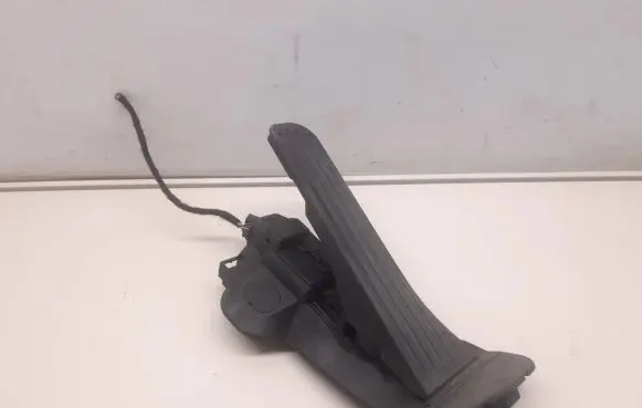 Seat Leon (1P) Accelerator throttle pedal 1K2721503M 6PV00874500