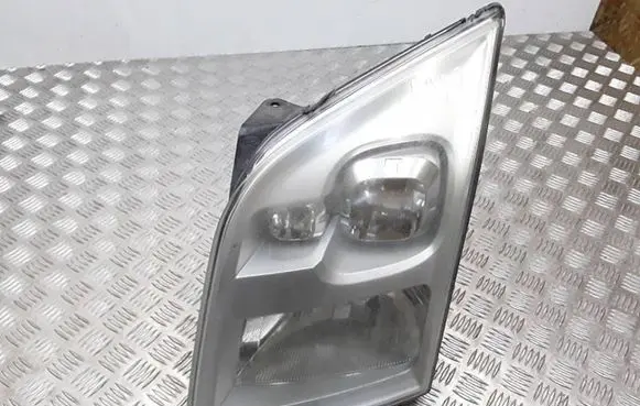 Ford Transit Headlight/headlamp 6C1113W030BF
