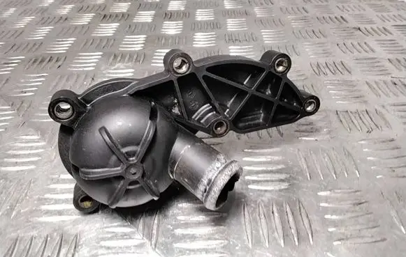 Audi A6 S6 C6 4F Thermostat 06E12111H