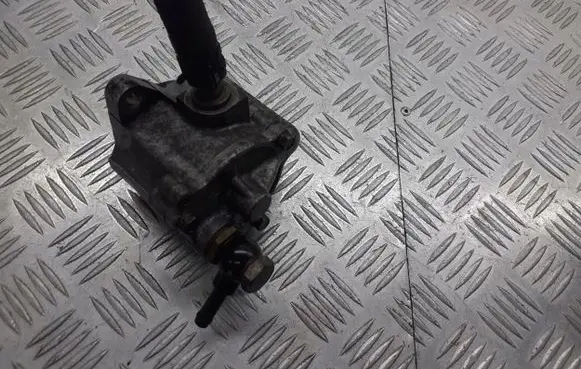 Toyota Corolla E120 E130 Vacuum pump 29300-27010