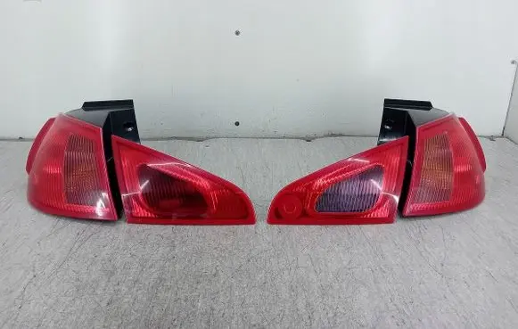 Mitsubishi Colt Rear/tail lights set 