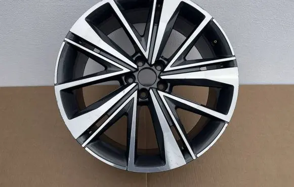 Audi A6 S6 C8 4K R21 alloy rim 4K0601025BK