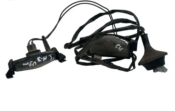Mazda 3 I Number plate light P3664