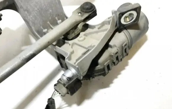 Ford Focus C-MAX Wiper motor 0390241724 3m51-17508-aa
