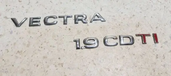 Opel Vectra C Manufacturers badge/model letters 