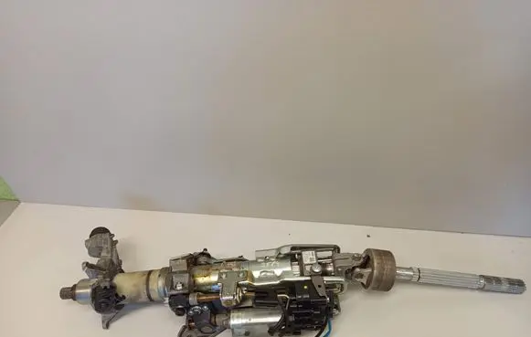 Steering wheel axle set