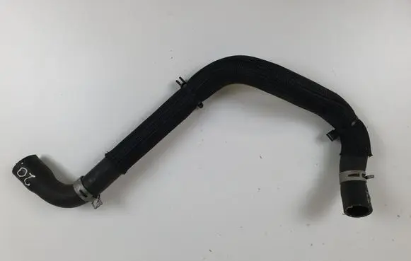 Nissan Qashqai Engine coolant pipe/hose