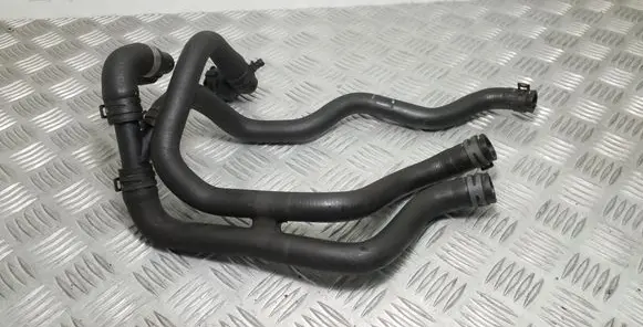 Skoda Octavia Mk2 (1Z) Engine coolant pipe/hose 1K0121156DG 1K0122291CA 1K0122291BT